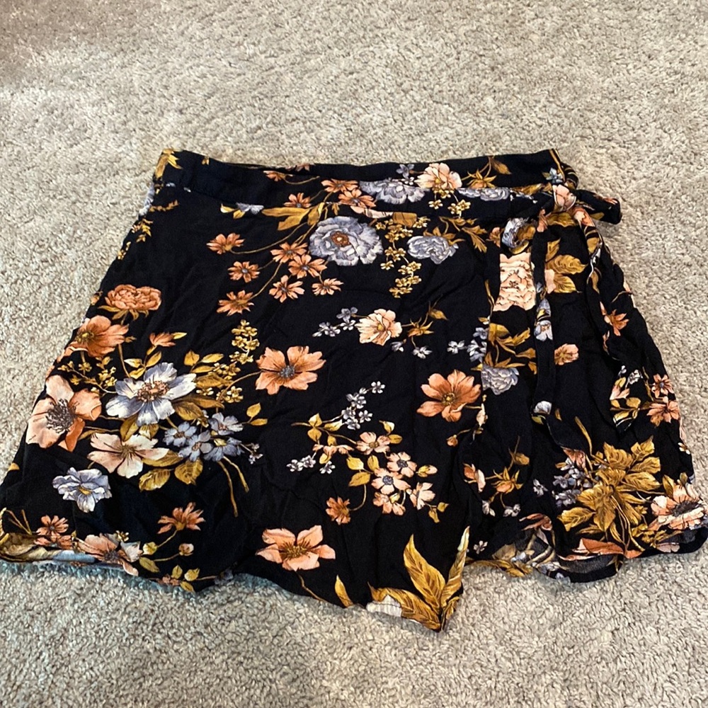 American Eagle wrap skirt size small